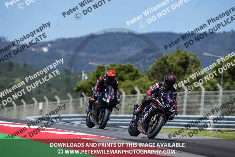 motorbikes;no limits;peter wileman photography;portimao;portugal;trackday digital images